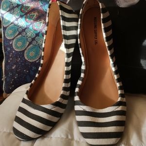 Mossimo Supply Co. Ballet slip on flats